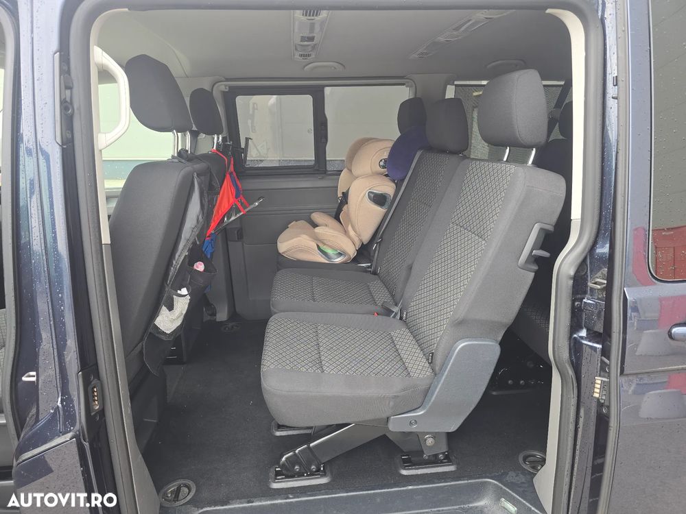 Volkswagen Caravelle 2.0 TDI 110 kW LR Highline DSG - 8