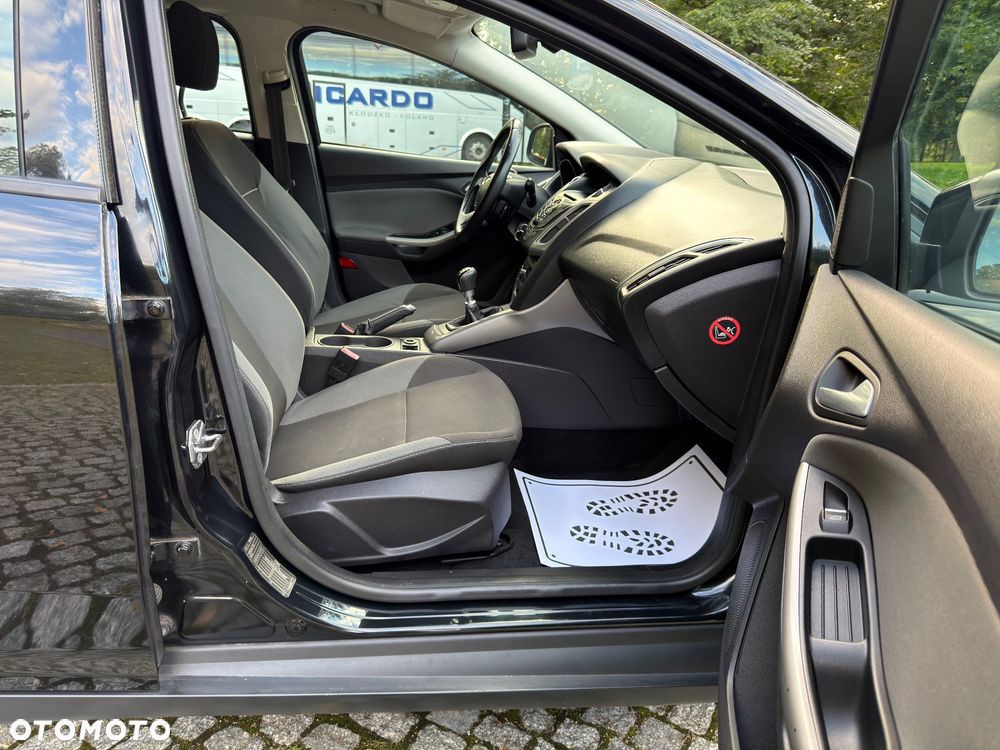 Ford Focus - 26