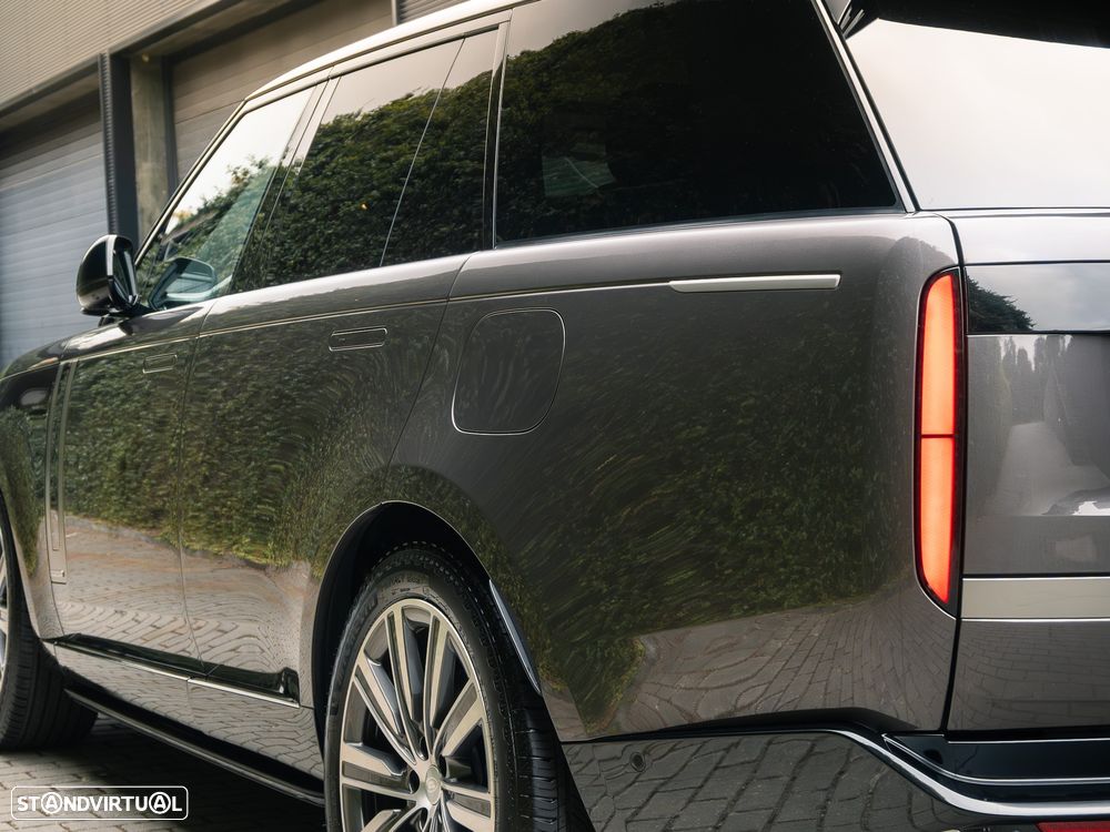 Land Rover Range Rover 3.0 P550e Autobiography — fotografia 16