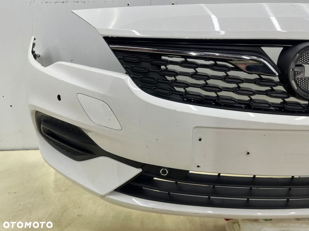 Zderzak przedni Opel Astra K 5 V 19-21r. Lift przód PDC 39130492 - 6