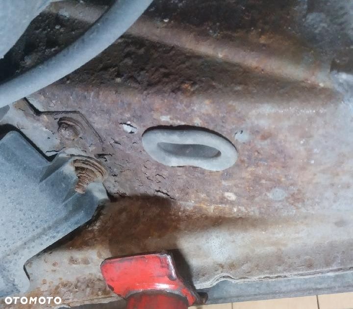 Toyota Auris 2010 photo 5