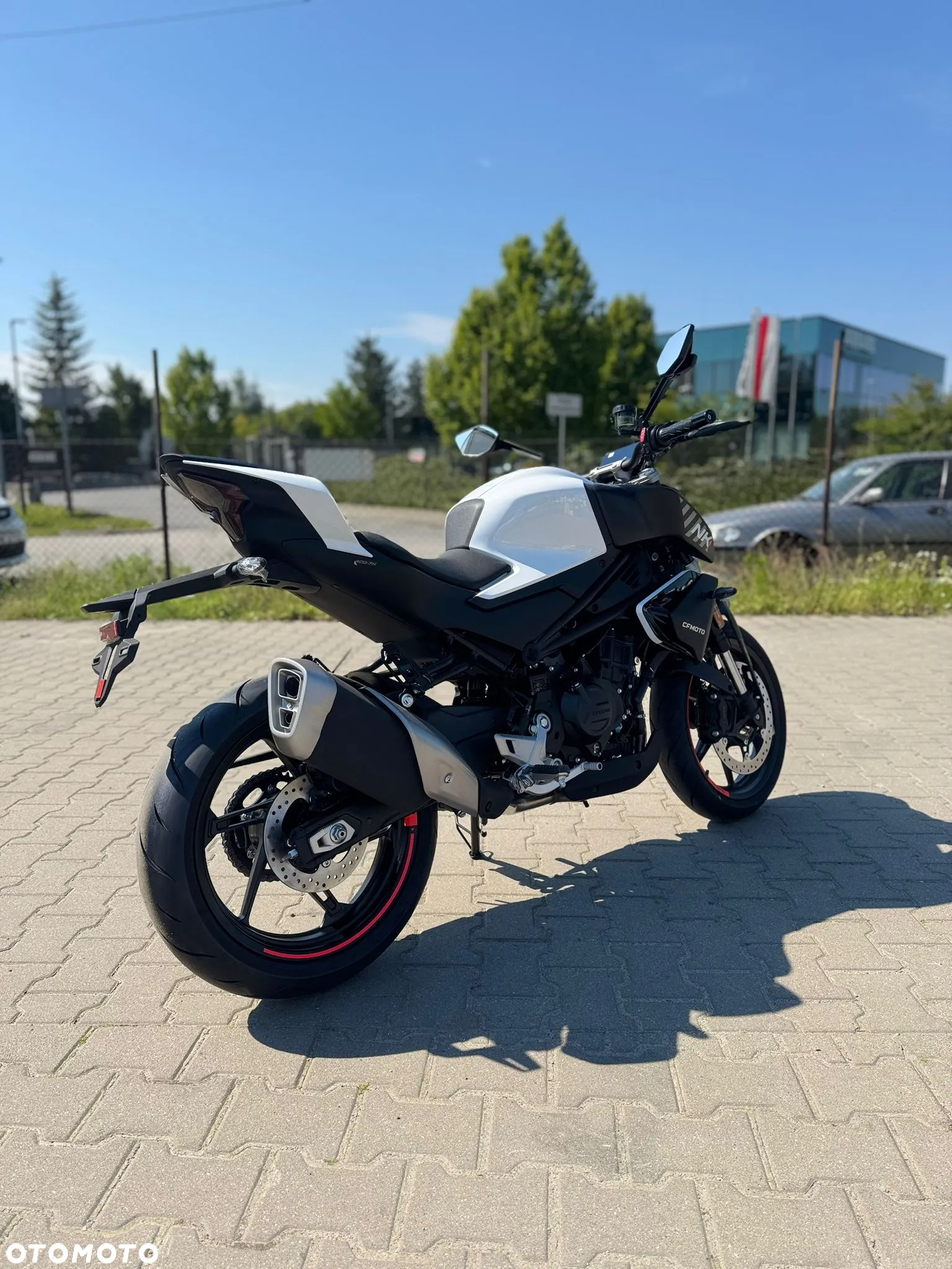CFMoto 450NK - 22