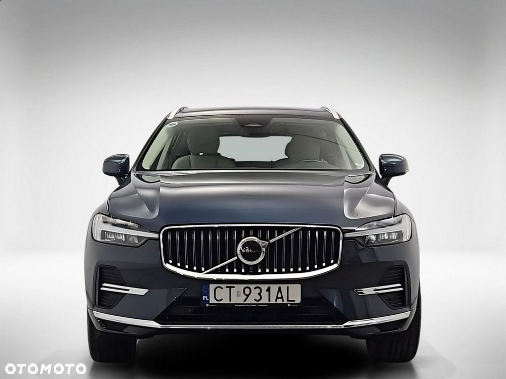 Volvo XC 60 B5 B AWD Plus Bright - 8