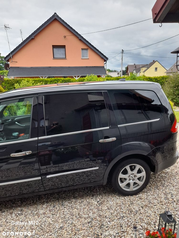 Ford Galaxy 2.0 TDCi Titanium - 17