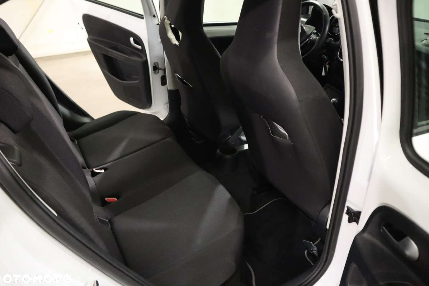 Volkswagen up! e-up - 32