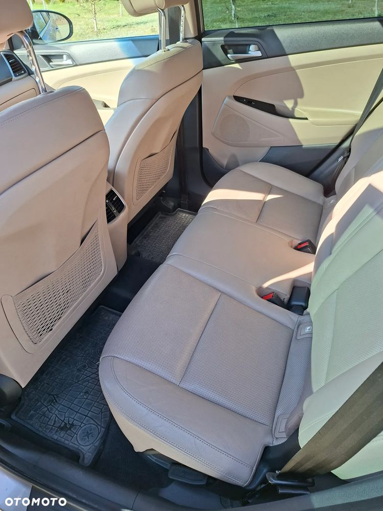 Hyundai Tucson 2.0 CRDI Premium 4WD - 15