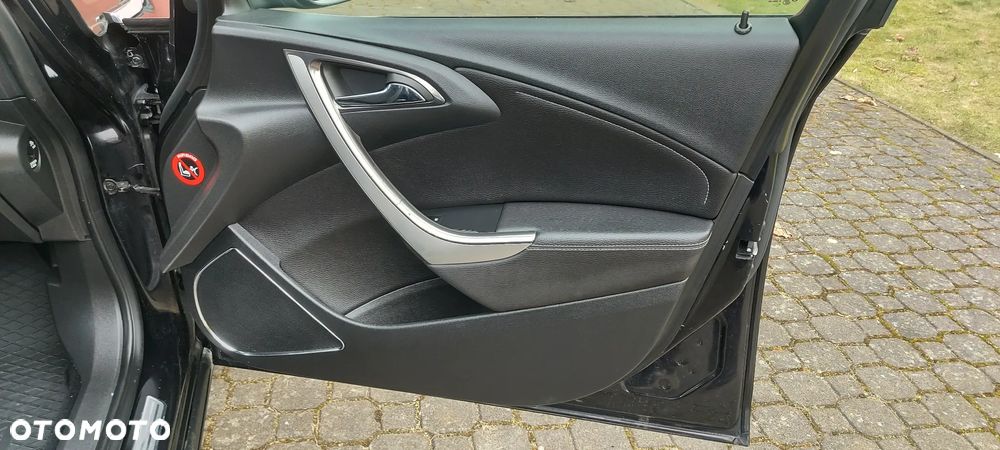 Opel Astra 1.6 Edition 111 Jahre - 18