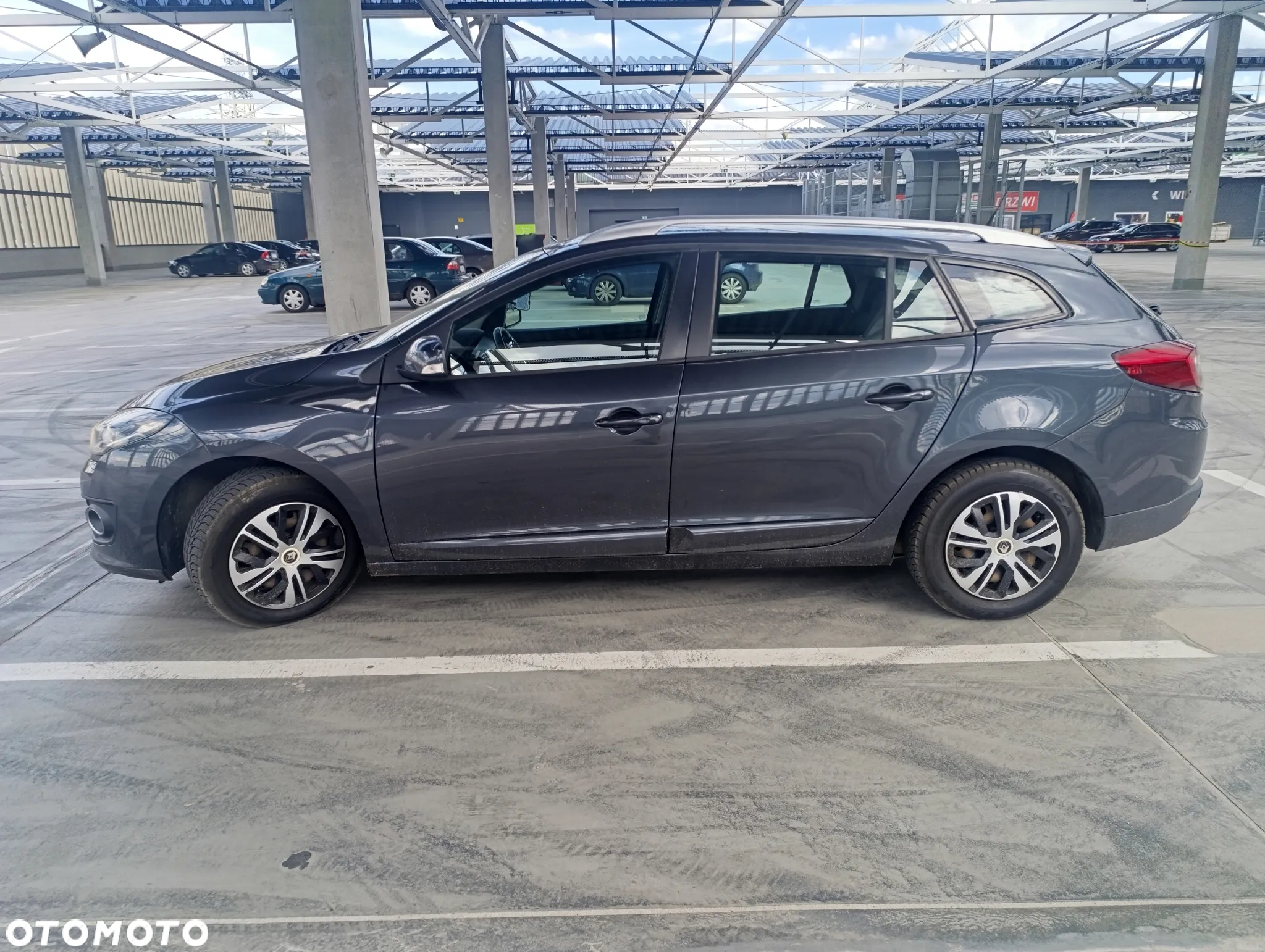 Renault Megane 1.5 dCi Authentique - 5