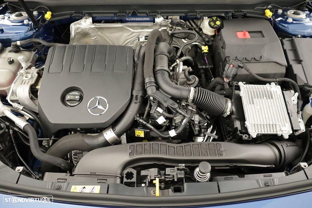 Mercedes-Benz A 200 Standard - 25