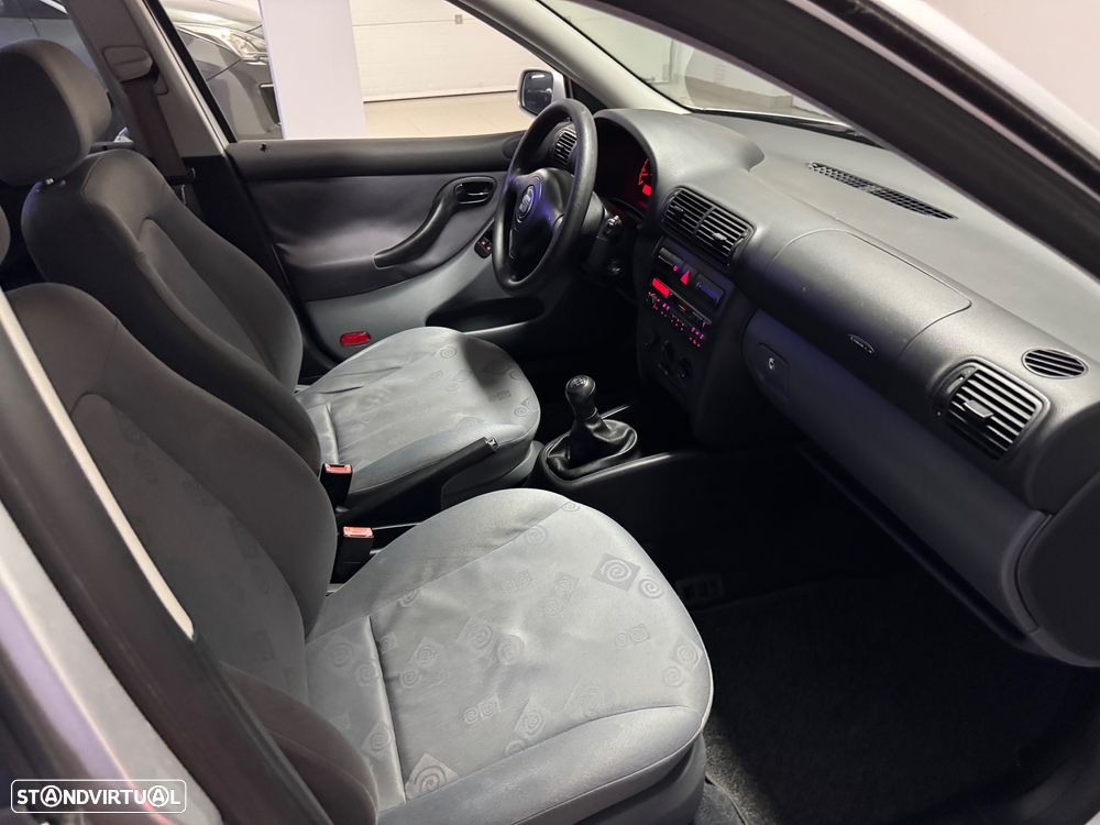 SEAT Leon 1.4 16V Confort JE+AC - 44