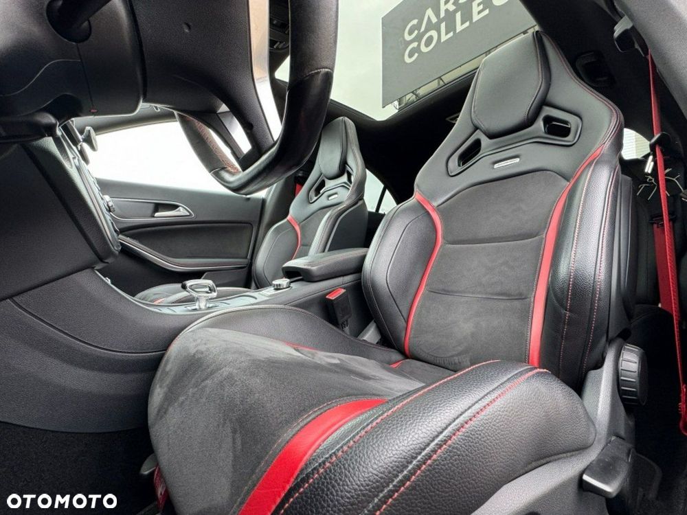 Mercedes-Benz CLA - 14