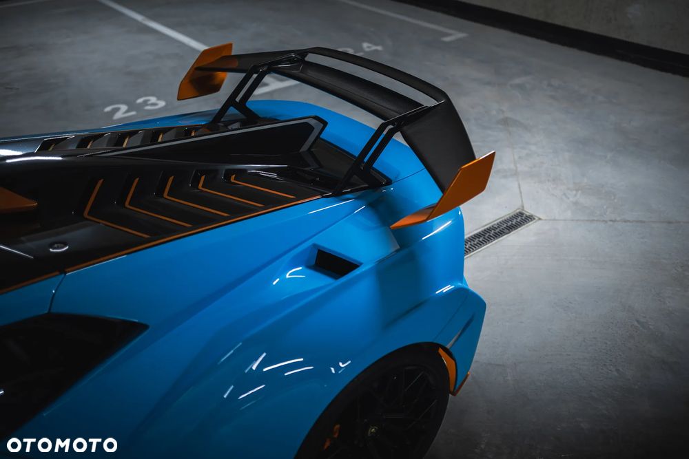 Lamborghini Huracan Performante - 18