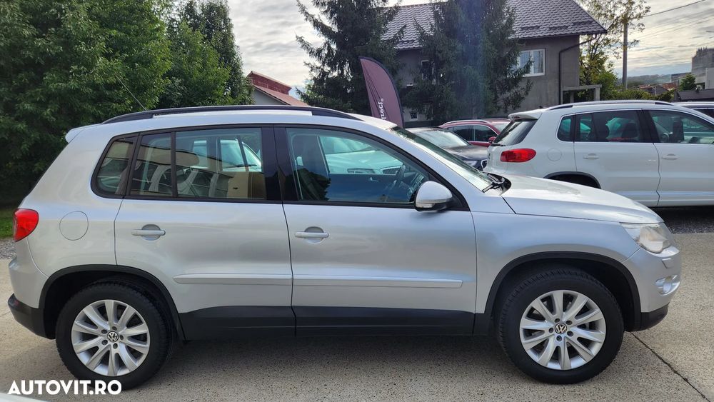 Volkswagen Tiguan 2.0 TDI 4Motion Track & Field - 6
