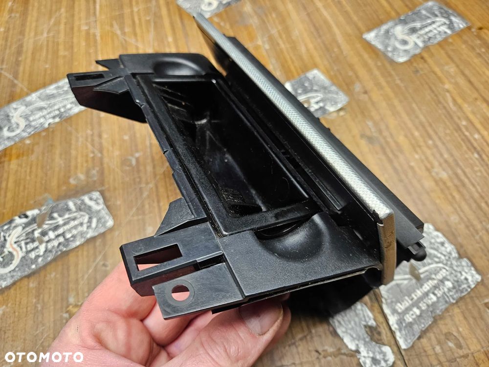 Popielniczka 2 DIN 8E0857951J 03S Klapka Wklad Carbon Srebrna Rybia Luska Audi A4 B6 B7 - 18