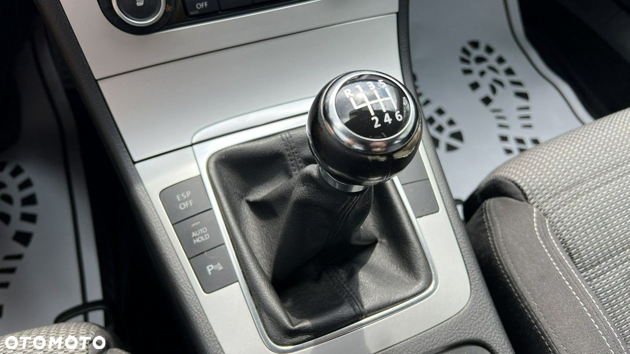 Volkswagen Passat CC - 28