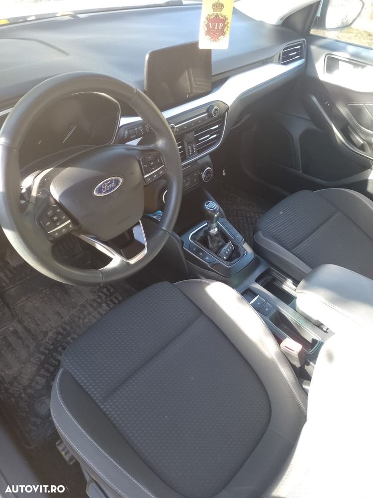 Ford Focus 1.5 EcoBlue Active - 8