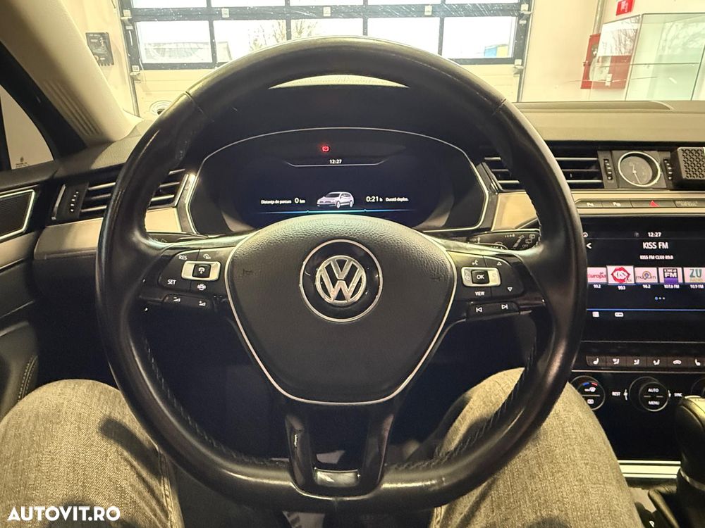Volkswagen Passat 2.0 TDI SCR DSG Highline - 7