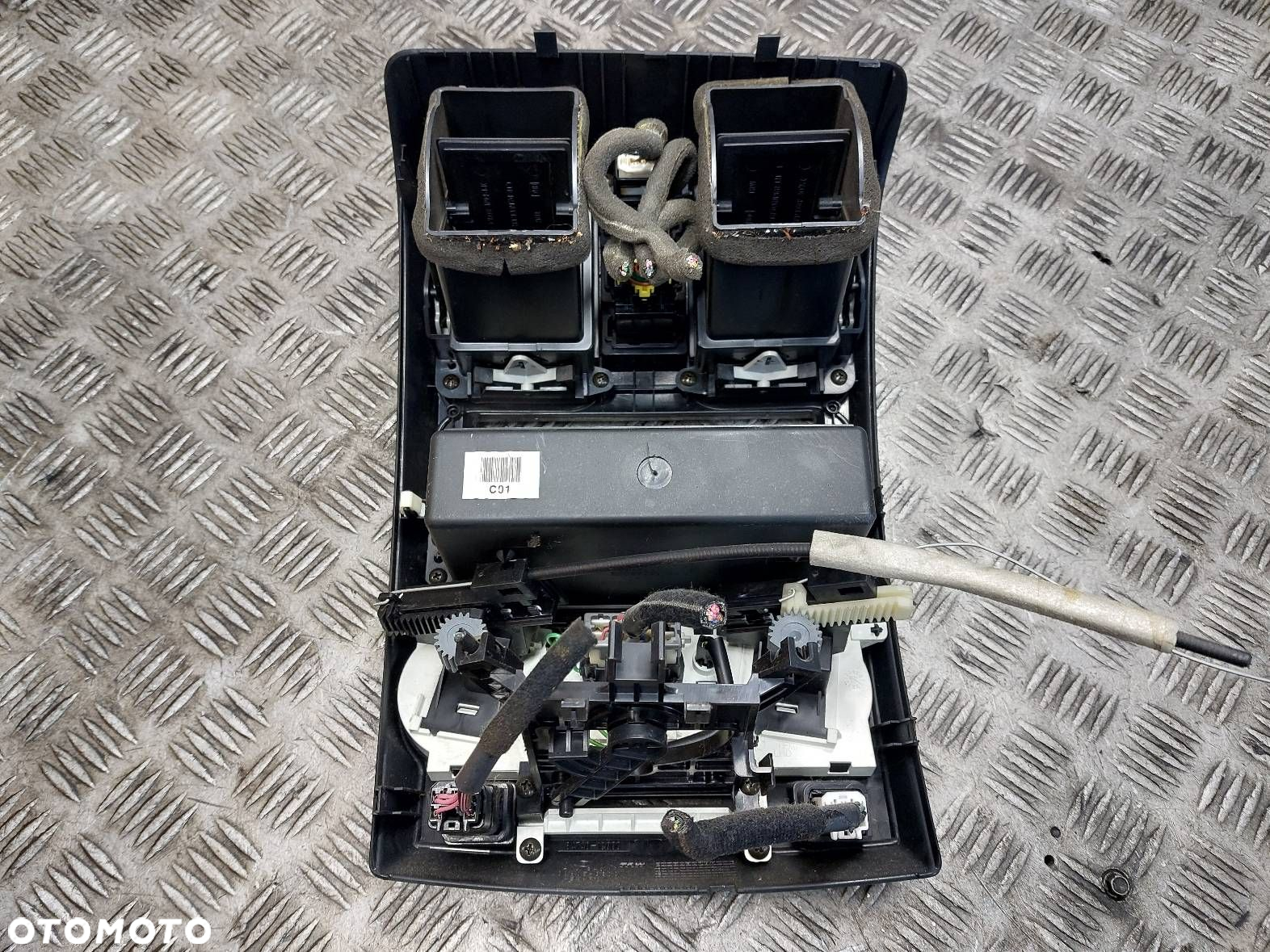 PANEL NAWIEWU KONSOLA ŚRODKOWA RAMKA HYUNDAI GETZ I - 5