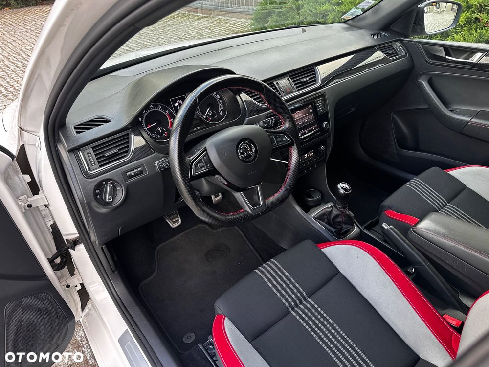 Skoda RAPID 1.0 TSI Monte Carlo - 17
