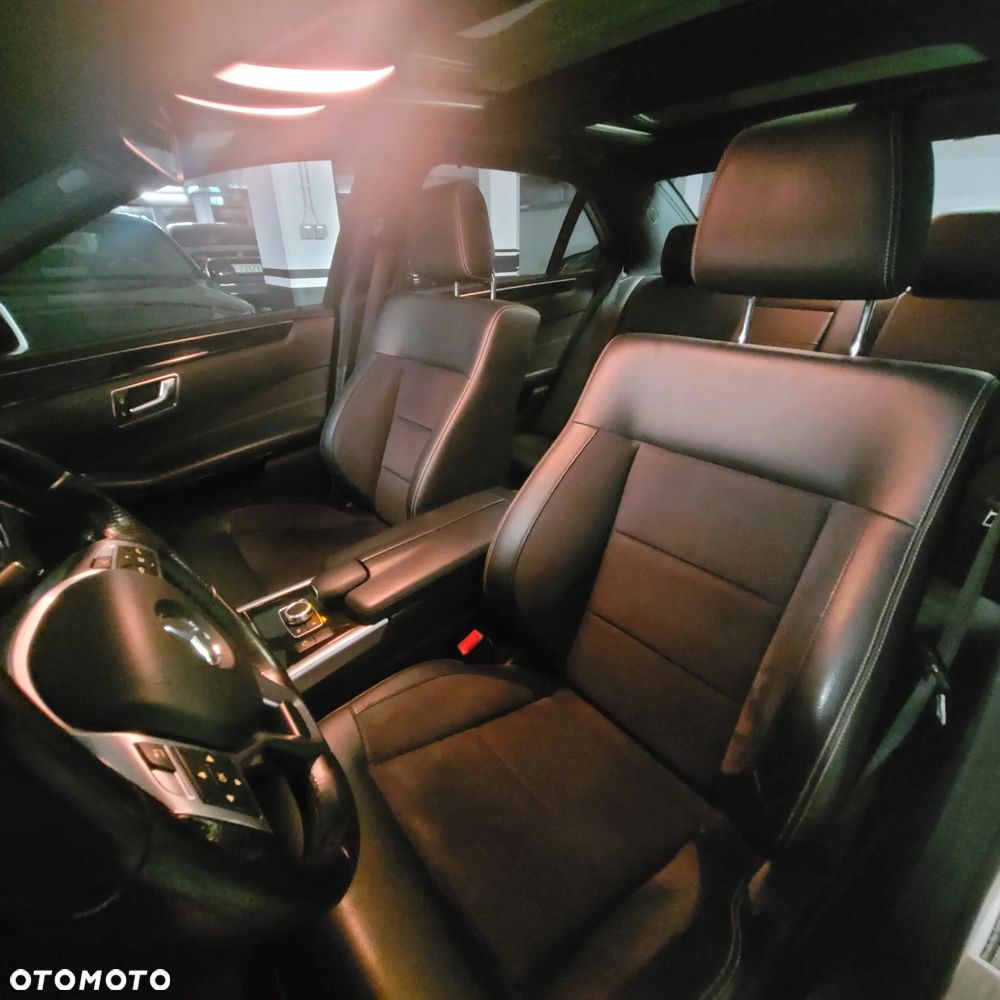 Mercedes-Benz Klasa E 220 BlueTEC 4-Matic Avantgarde - 14