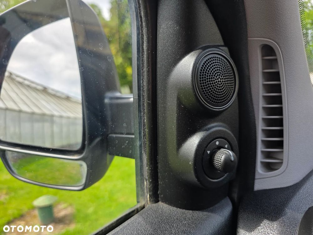 Opel Combo 1.6 CDTI Cosmo - 27