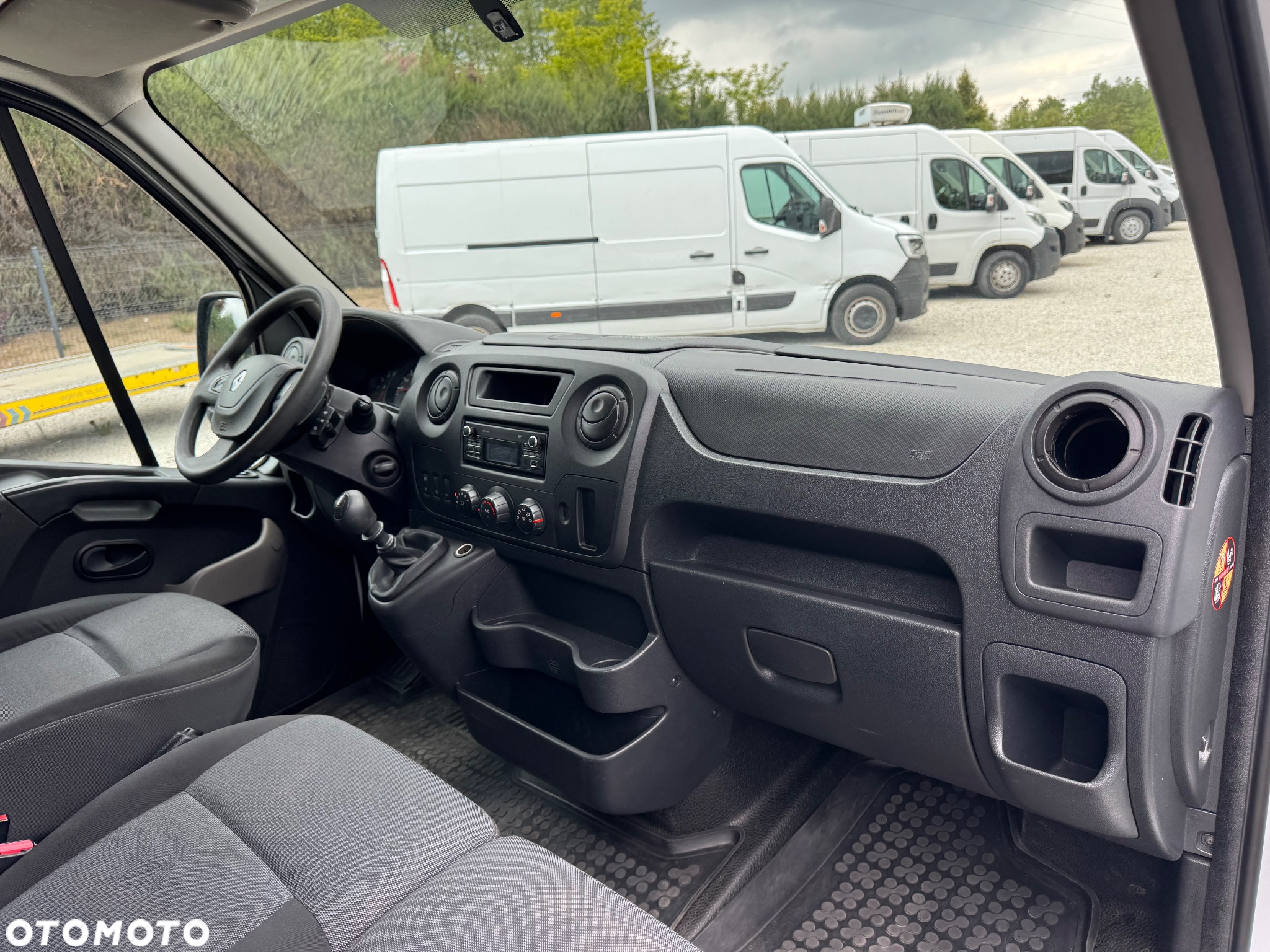 Renault Master L2H2 Brygadówka 7 os - 26