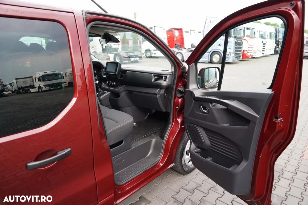 Renault TRAFIC III / AUTOBUZ / 9 LOCURI / 2022 / PRIMUL PROPRIETAR / REVIZAT - 30