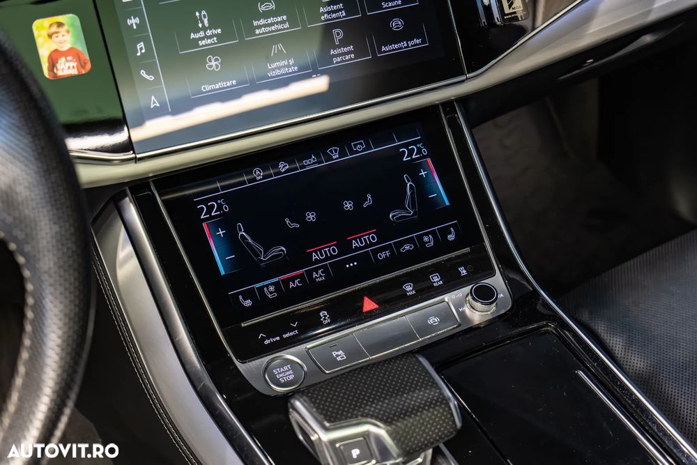 Audi Q8 - 17