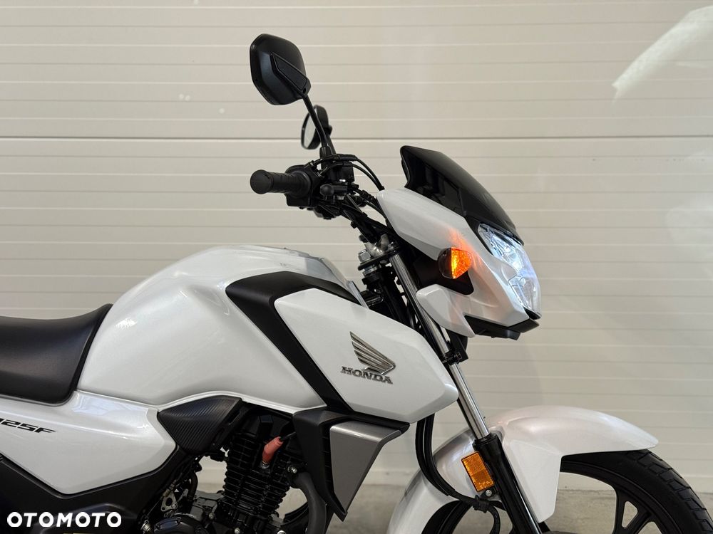 Honda CB - 8