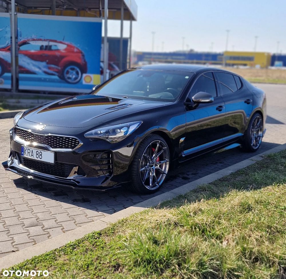 Kia Stinger 3.3 T-GDI AWD GT - 6