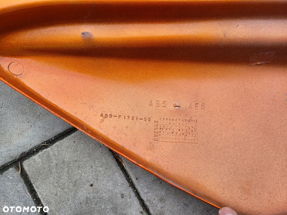 Owiewka, osłona, bok, boczek Yamaha BWS 50 Booster 50 - 19