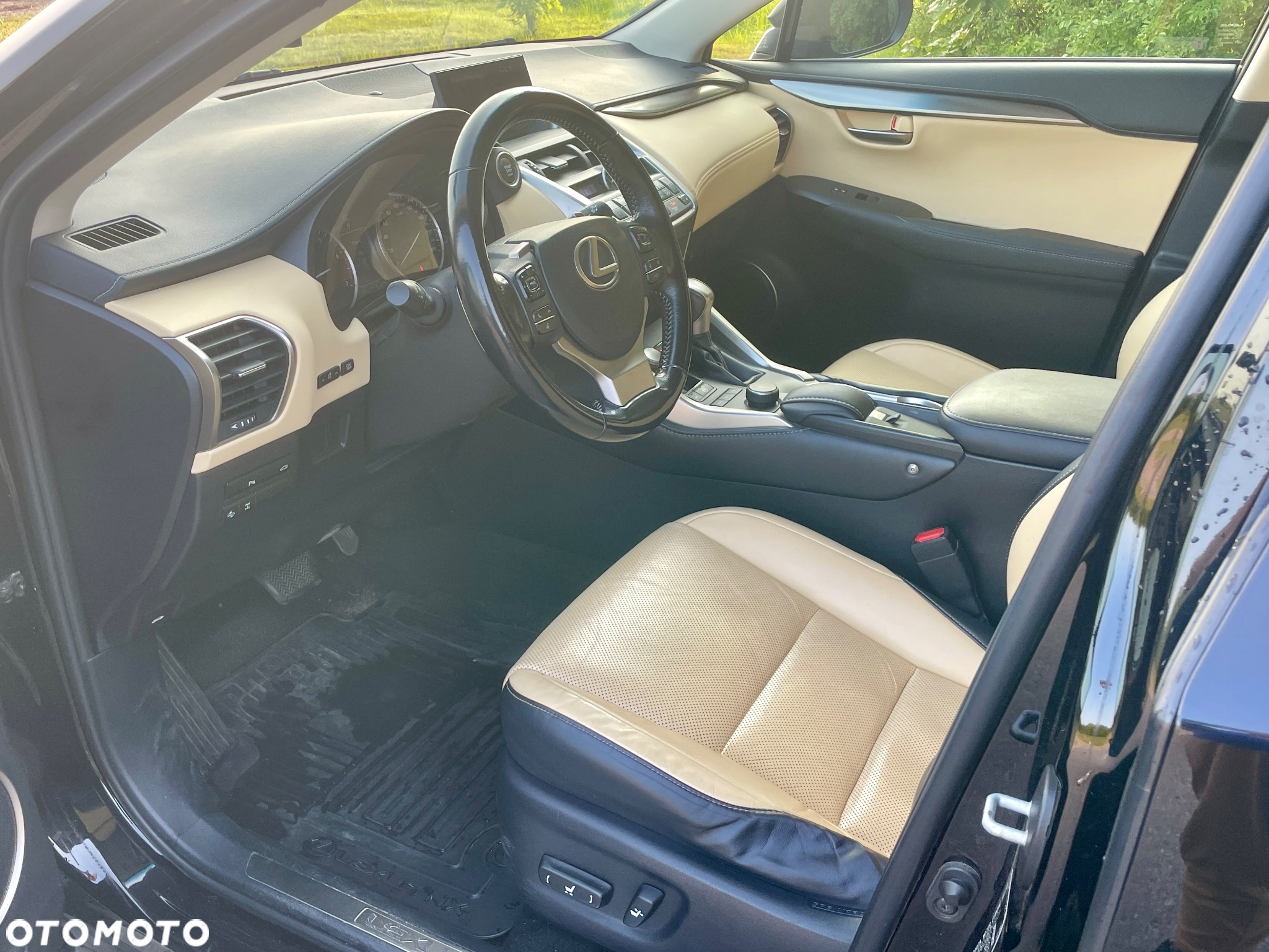 Lexus NX 200t Comfort AWD - 13