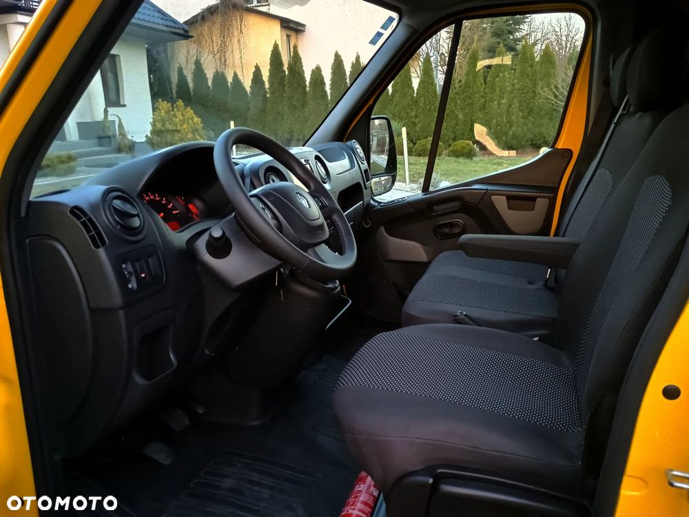 Renault Master - 13