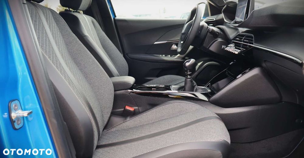 Peugeot 2008 - 18