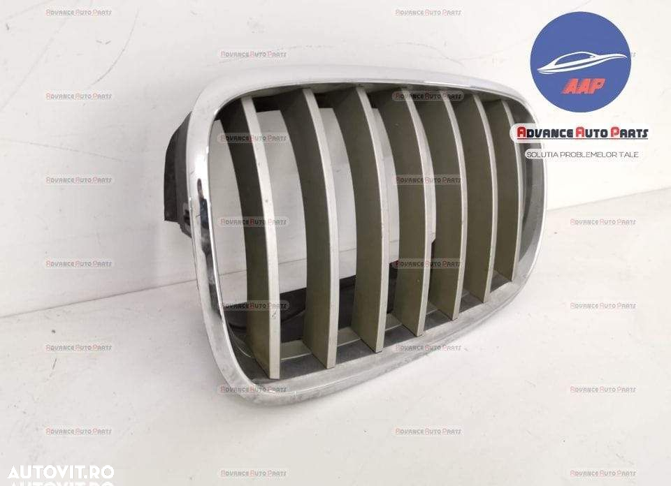Grila centrala stanga originala in stare buna BMW  X5  E70 [2006 - 201 - 3