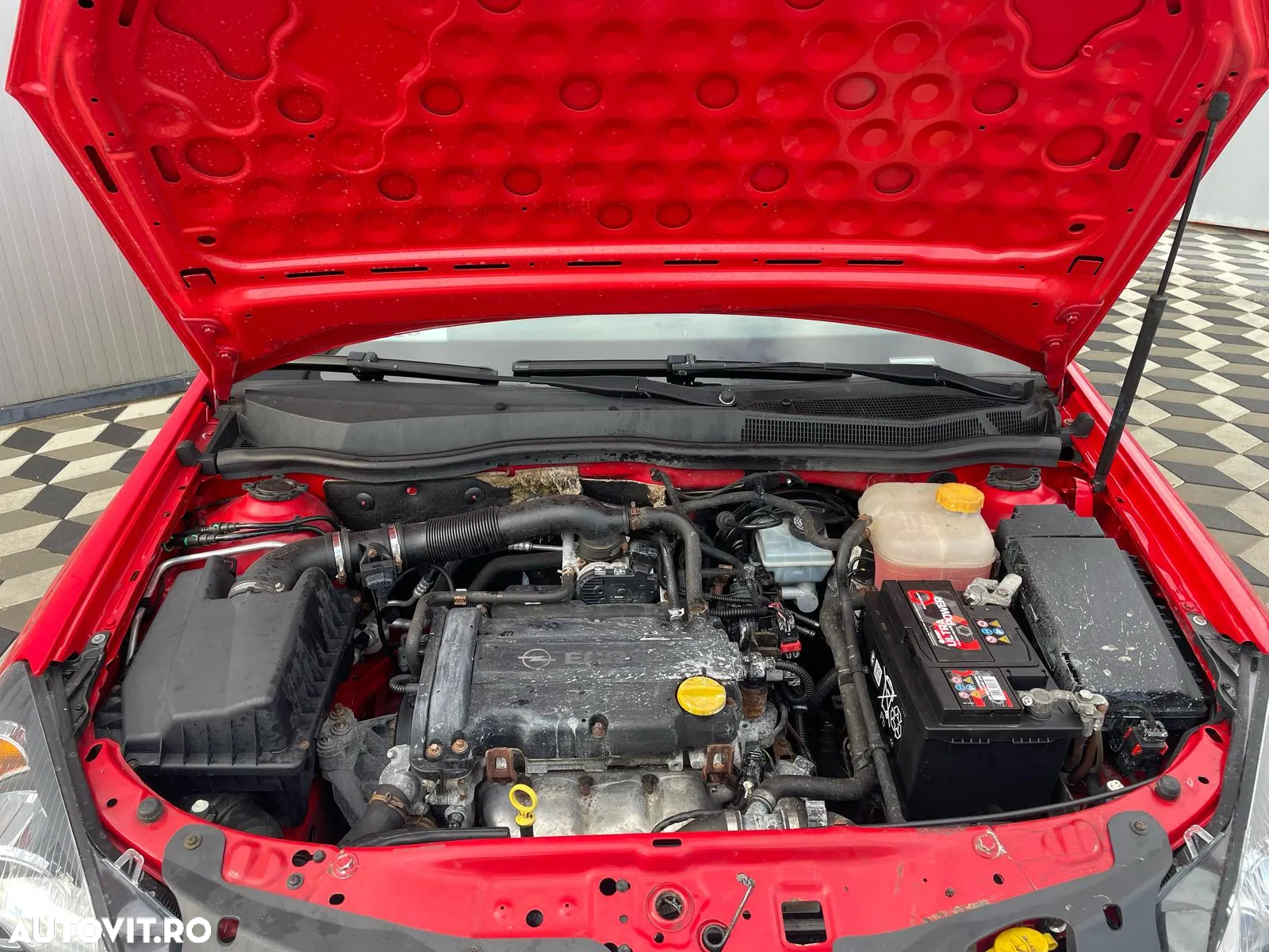 Opel Astra GTC 1.4 Catch me now - 21