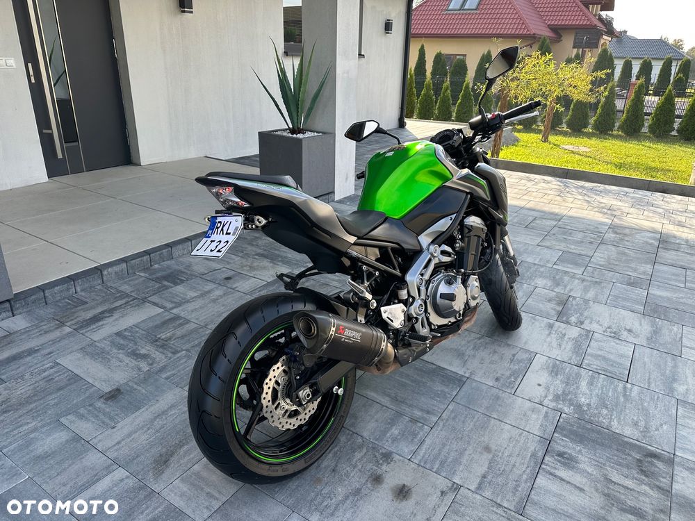 Kawasaki Z 900 - 13