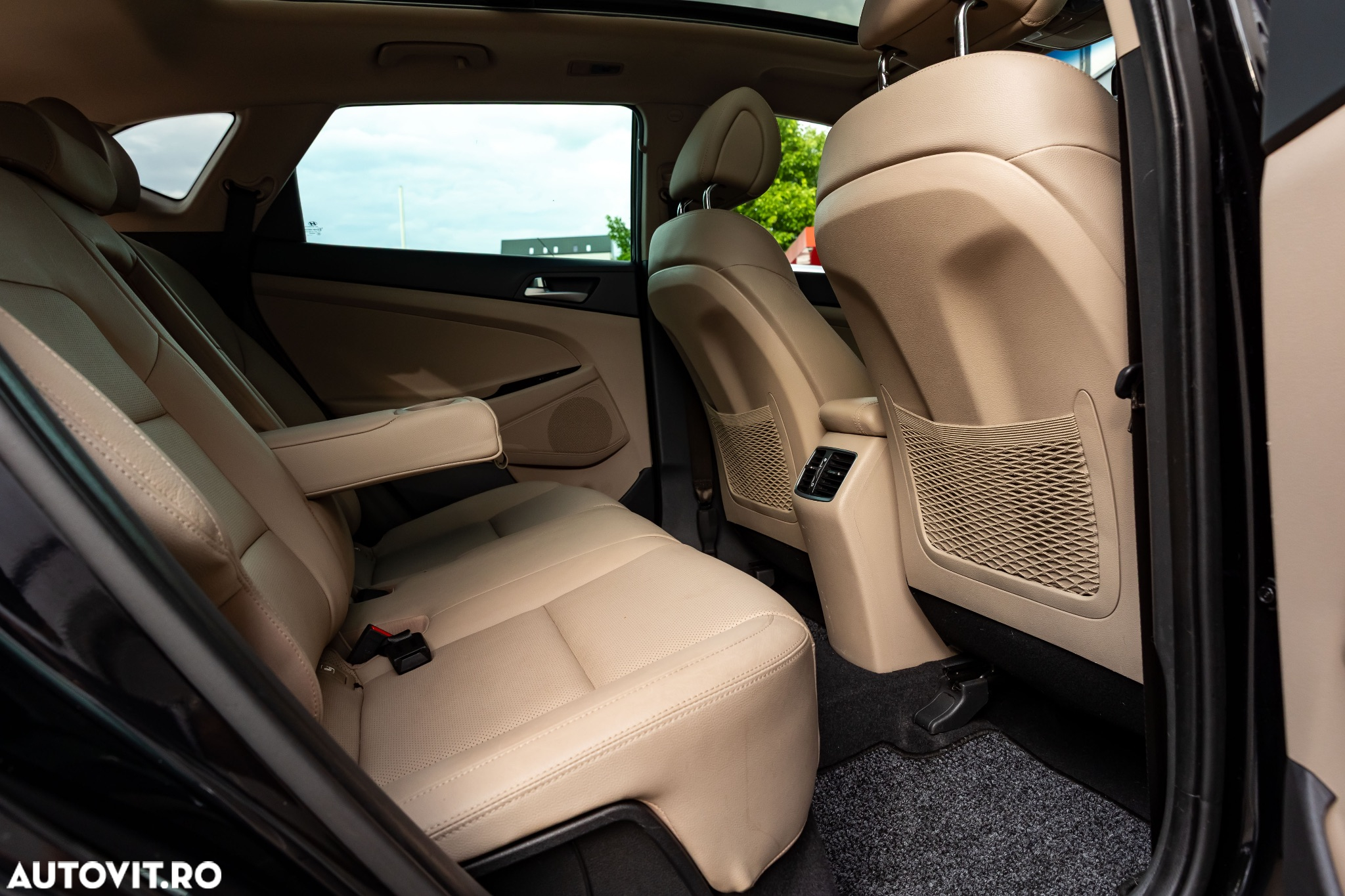 Hyundai Tucson 2.0 CRDI 4WD 6AT Luxury Pack+ - 26