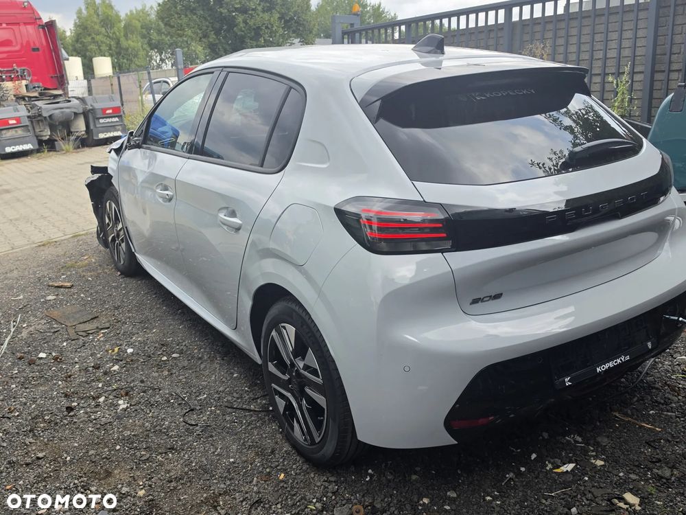 Peugeot 208 1.2 T Style S&S - 3