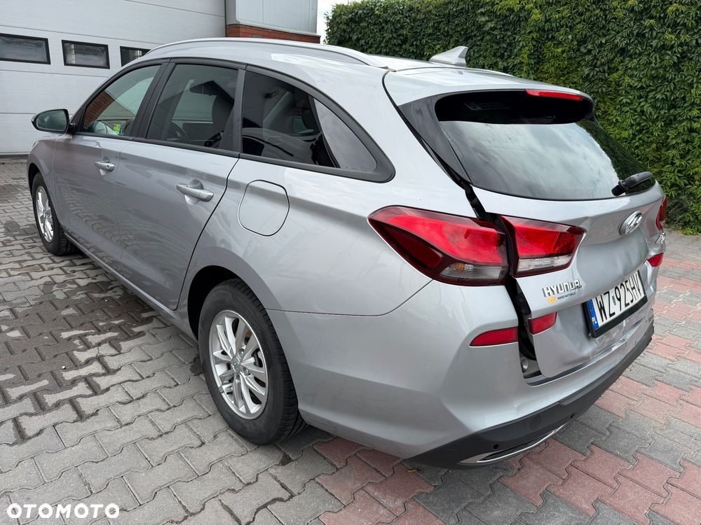 Hyundai i30 1.0 T-GDI Modern - 11