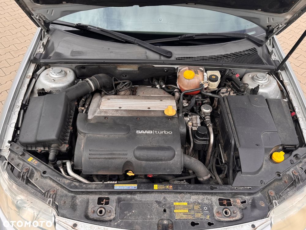 Saab 9-3 2.0 T Aero - 21