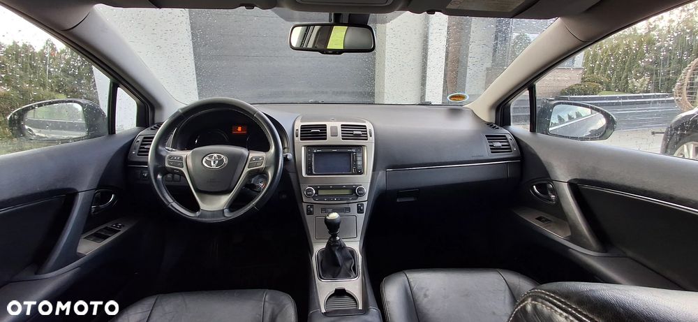 Toyota Avensis 2.0 D-4D Edition - 9