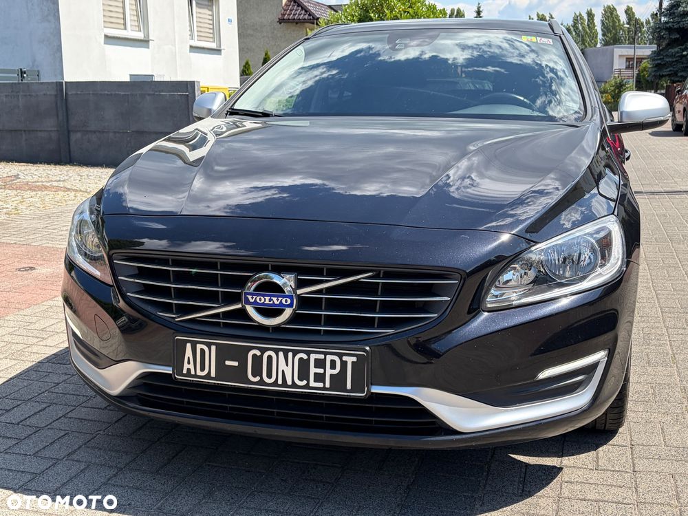 Volvo V60 D3 Momentum - 9