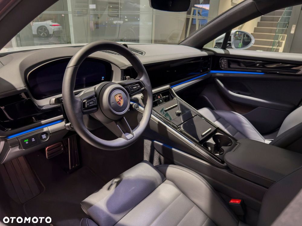 Porsche Panamera - 10