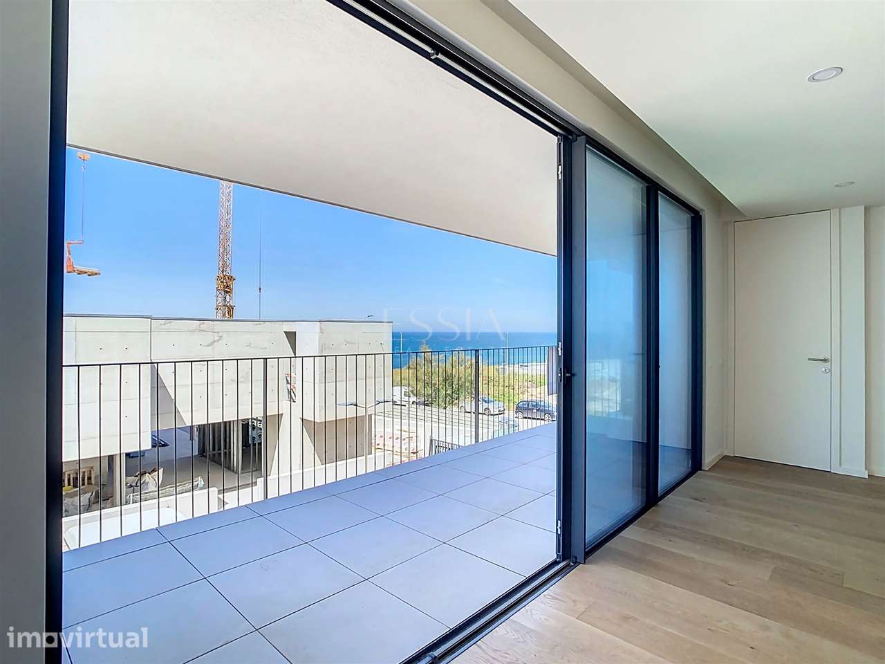 Apartamento T3 com varandas próximo ao mar em Canidelo, Vila Nova Gaia - Grande imagem: 5/27