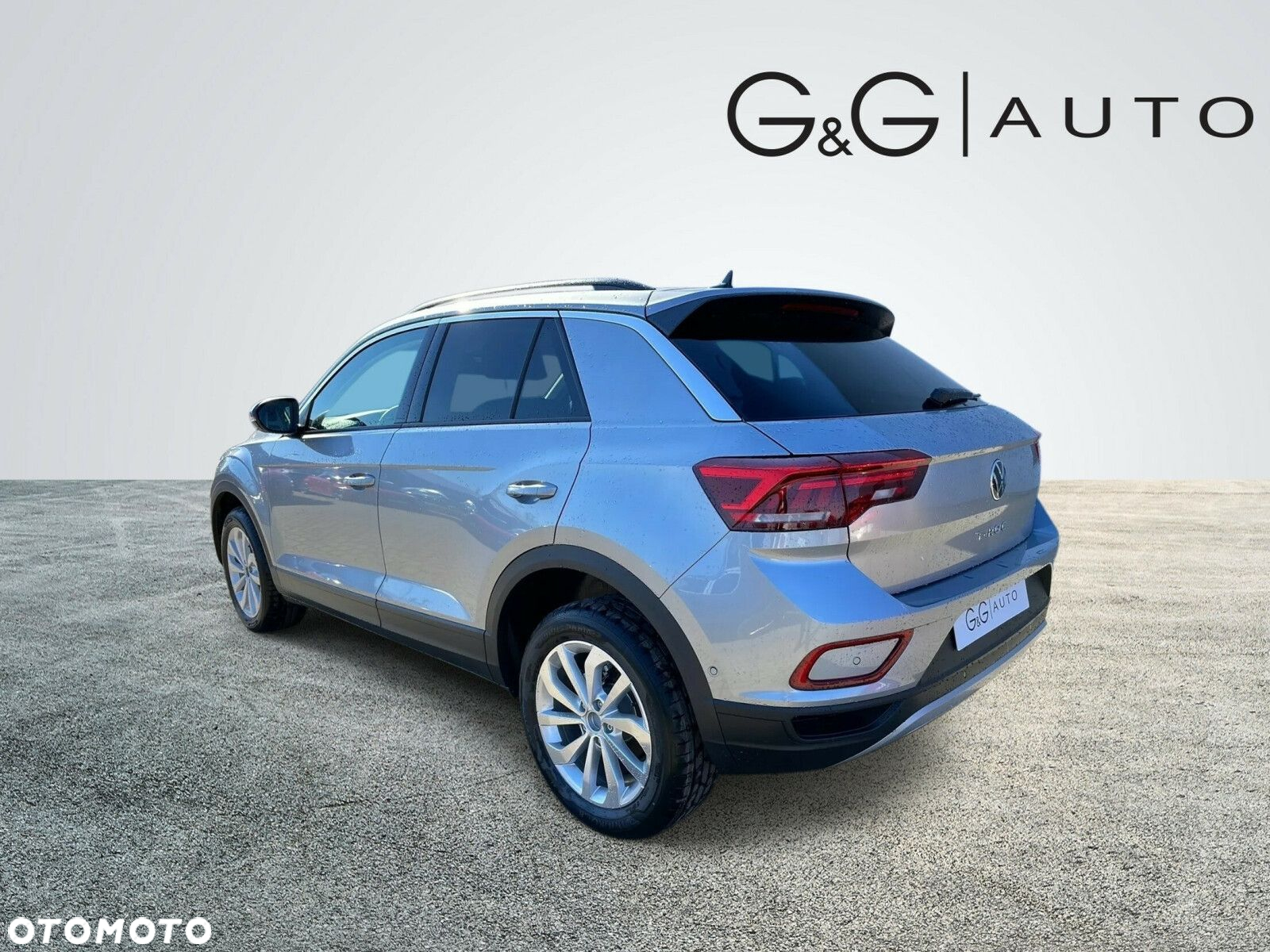 Volkswagen T-Roc - 4