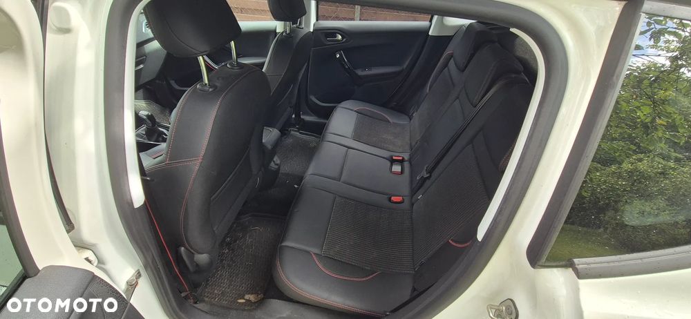 Peugeot 2008 PureTech 110 Stop&Start GT-Line Edition - 13