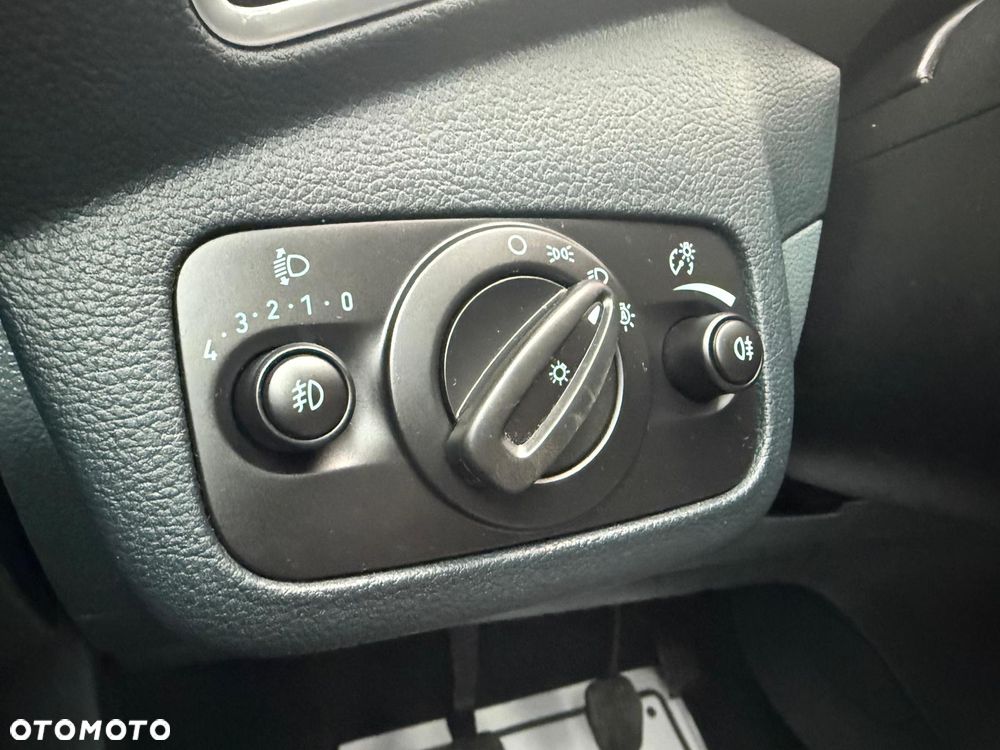 Ford Grand C-MAX 2.0 TDCi Business Edition - 27