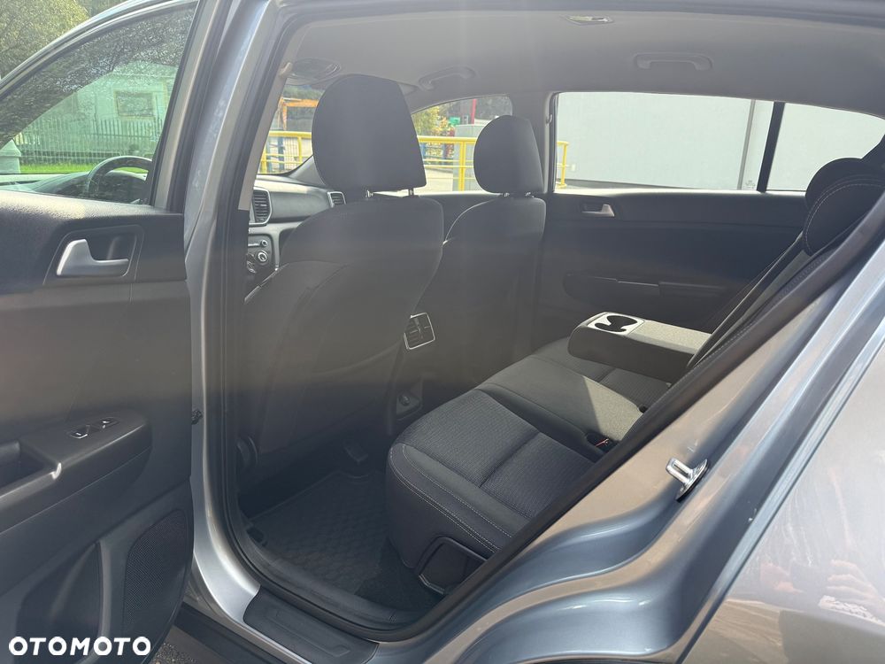 Kia Sportage 1.6 GDI 2WD Vision - 16