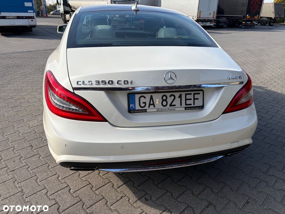 Mercedes-Benz CLS - 4